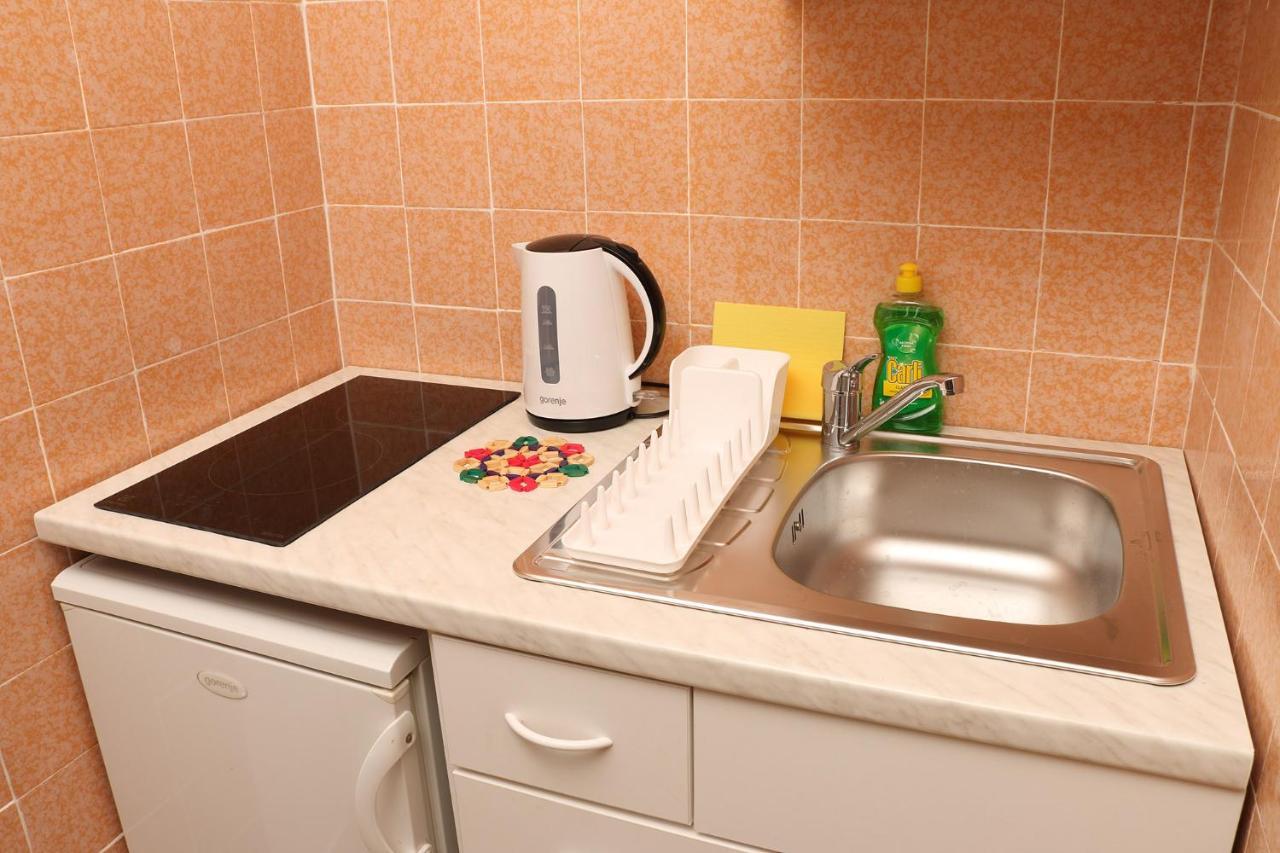Apartment For One Person Kukljica Zewnętrze zdjęcie